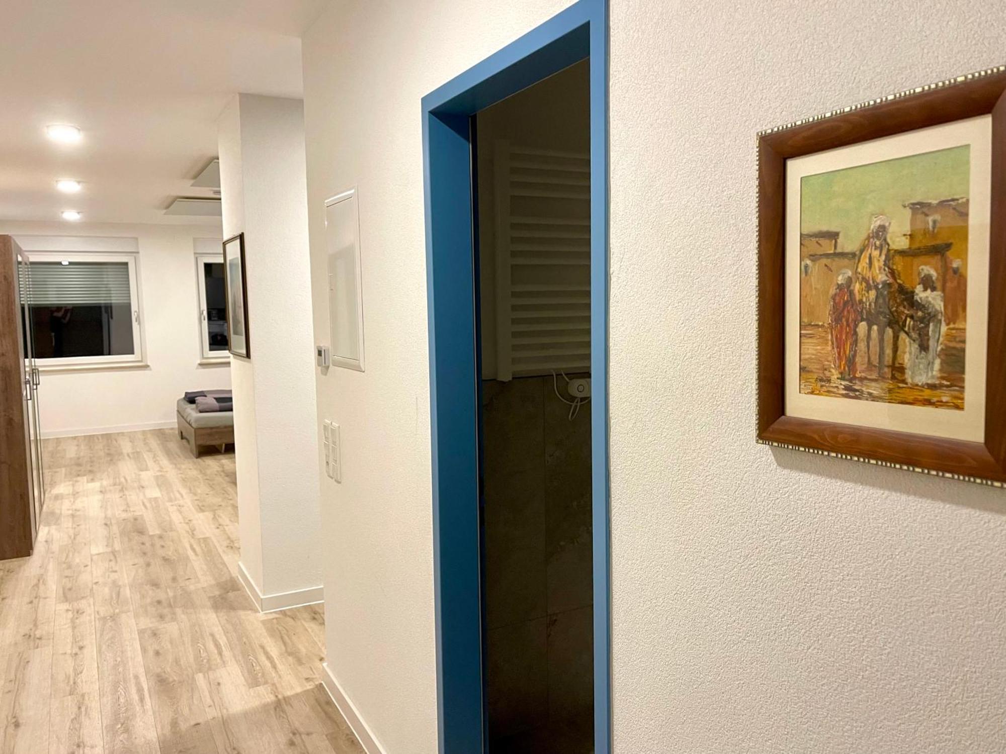 Neu Grosse Einzimmerwohnung Im Zentrum Goldstadt Pforzheim Schloessle Kültér fotó